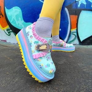 SOLD NWT Irregular Choice So Refreshing Platforms EU 38 / US 7.5